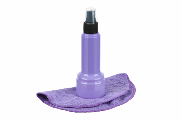 2E Violet cleaning kit — 150 ml liquid and round cloth