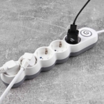 2E Power strip Plus 5XSchuko switch, 3G*1.0мм, 3м, white