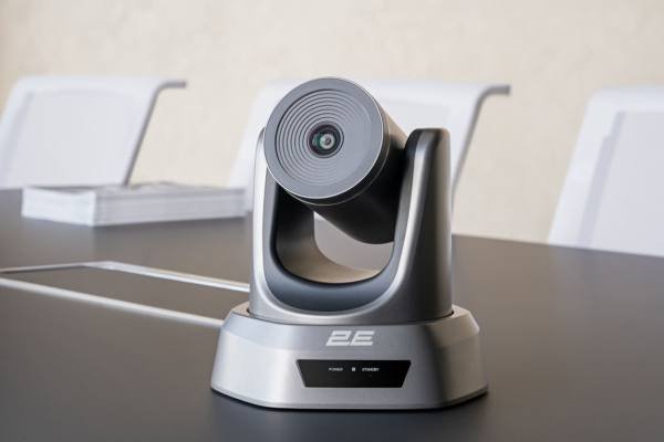 2E VIDEO CONFERENCE CAMERA UHD 4K Black