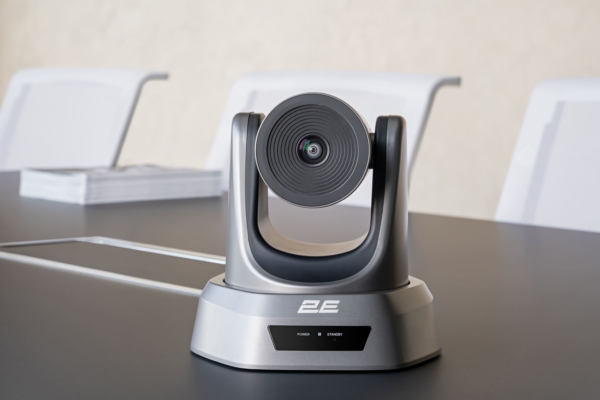 2E VIDEO CONFERENCE CAMERA UHD 4K Black