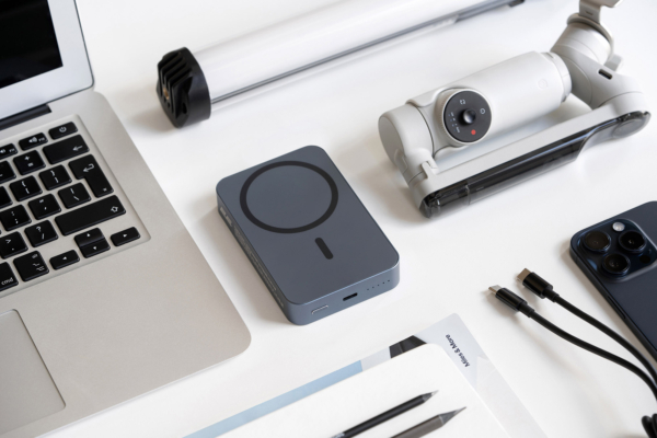 2E Акумулятор портативний літій-іонний Power Bank Wireless QI 5000мА·год, 20Вт, PD, синій