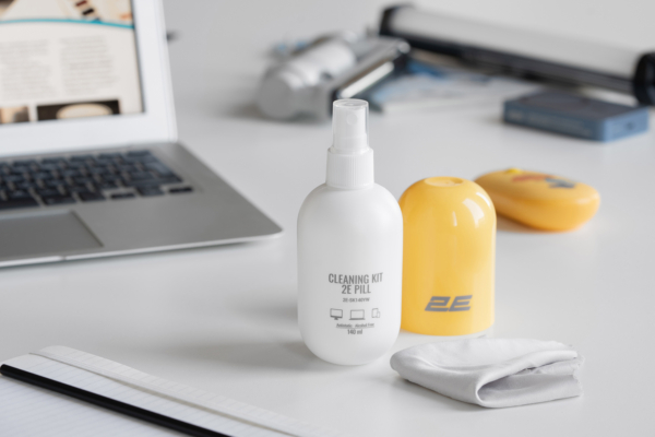 2E Cleaning kit PILL for office equipment (liquid 140ml, whipe 20cm), white-yellow