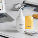 2E Cleaning kit PILL for office equipment (liquid 140ml, whipe 20cm), white-yellow