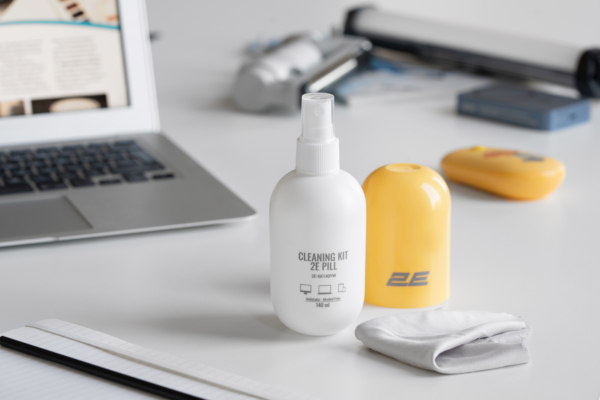 2E Cleaning kit PILL for office equipment (liquid 140ml, whipe 20cm), white-yellow