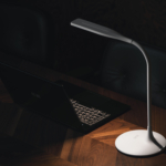 2E Table Lamp with battery 7W 3000K 4000K 5700K 2200mAh USB-A white