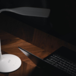 2E Table Lamp with battery 7W 3000K 4000K 5700K 2200mAh USB-A white