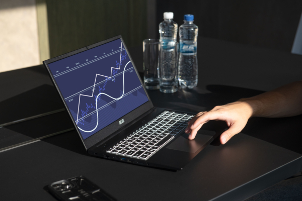 2E Laptop Imaginary 15.6″ NL57AU-15UA25-W11H8